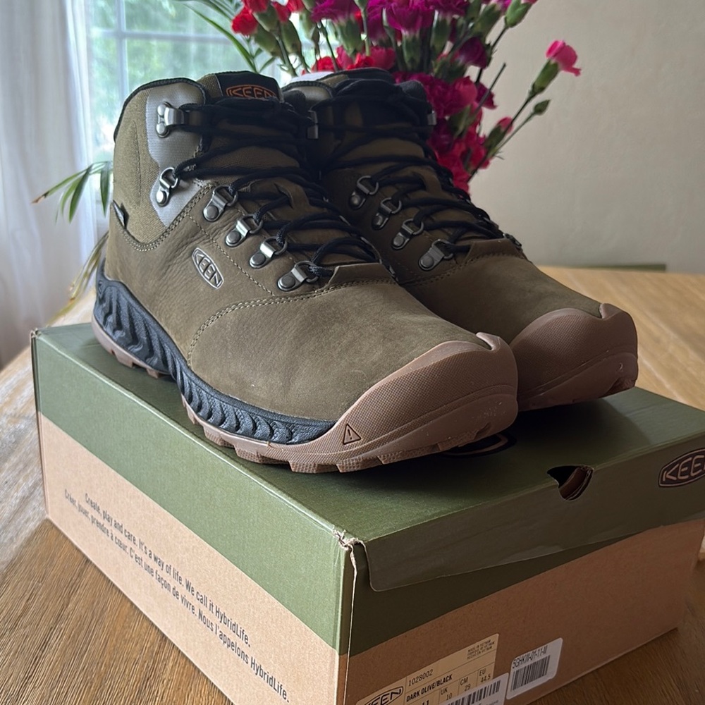 Keen Green and Brown Outdoor Boots with Rugged Sole
